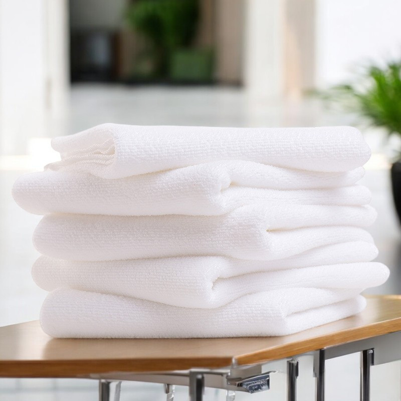 a set of 6 extra large ultra soft bath towels that are quick drying thick and durable suitable for   uses in the bathroom and for travel Product details 5