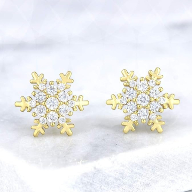 Exquisite Synthetic Zirconia Snowflake Stud Earrings