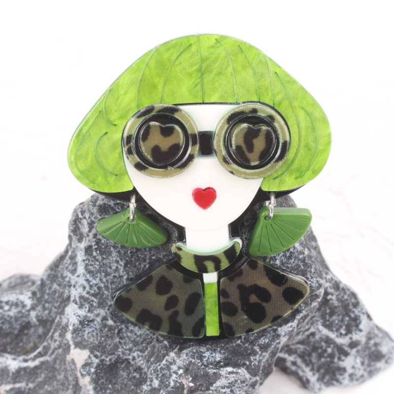 TEMU 1pc Elegant & Quirky Green Hair & Leopard Print Brooch - Vintage 60s/70s Inspired Statement Piece With Eyes, Irregular Shape Accessory For