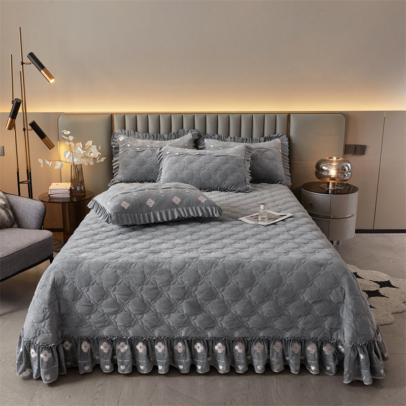 TEMU New Autumn/winter Thermal High-density Embroidered Hem Thick Quilted Milk Velvet Non-slip Bed Cover With Pillowcases, 3pcs Set, Compatible With