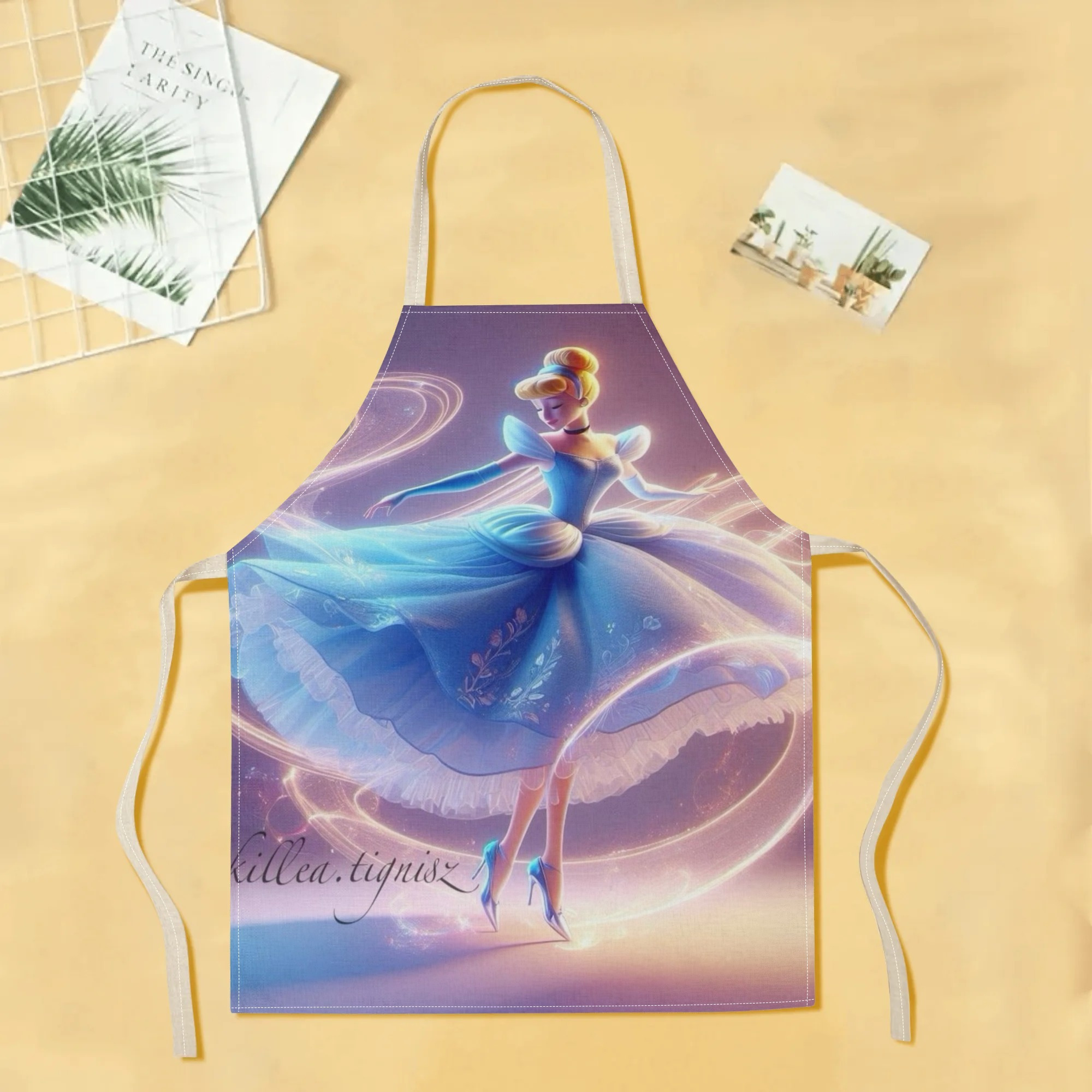 disney   cartoon waterproof apron -   dress &  ,   polyester, ideal for hotels, supermarkets, restaurants, fruit shops, milk tea stands, and home use details 1