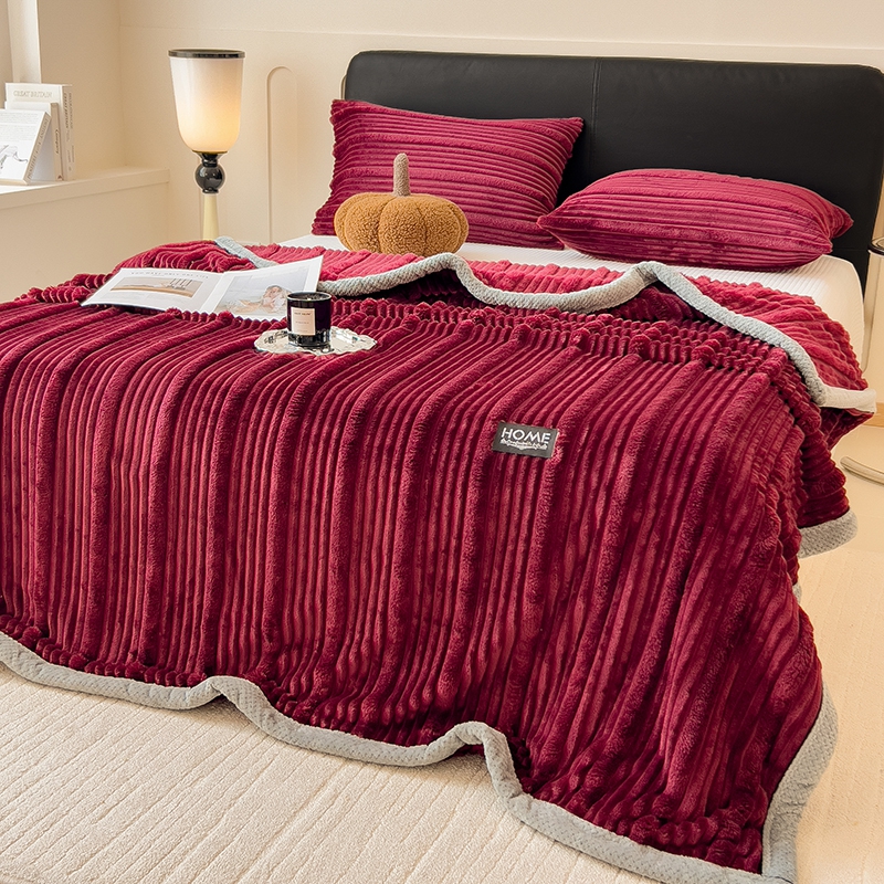 Single-sided Blanket With Letter Stripe Pattern, , Skin-friendly Soft Fabric, Minimalist And Stylish, Foldable And Space-, Sizes And Colors, Machine Washable