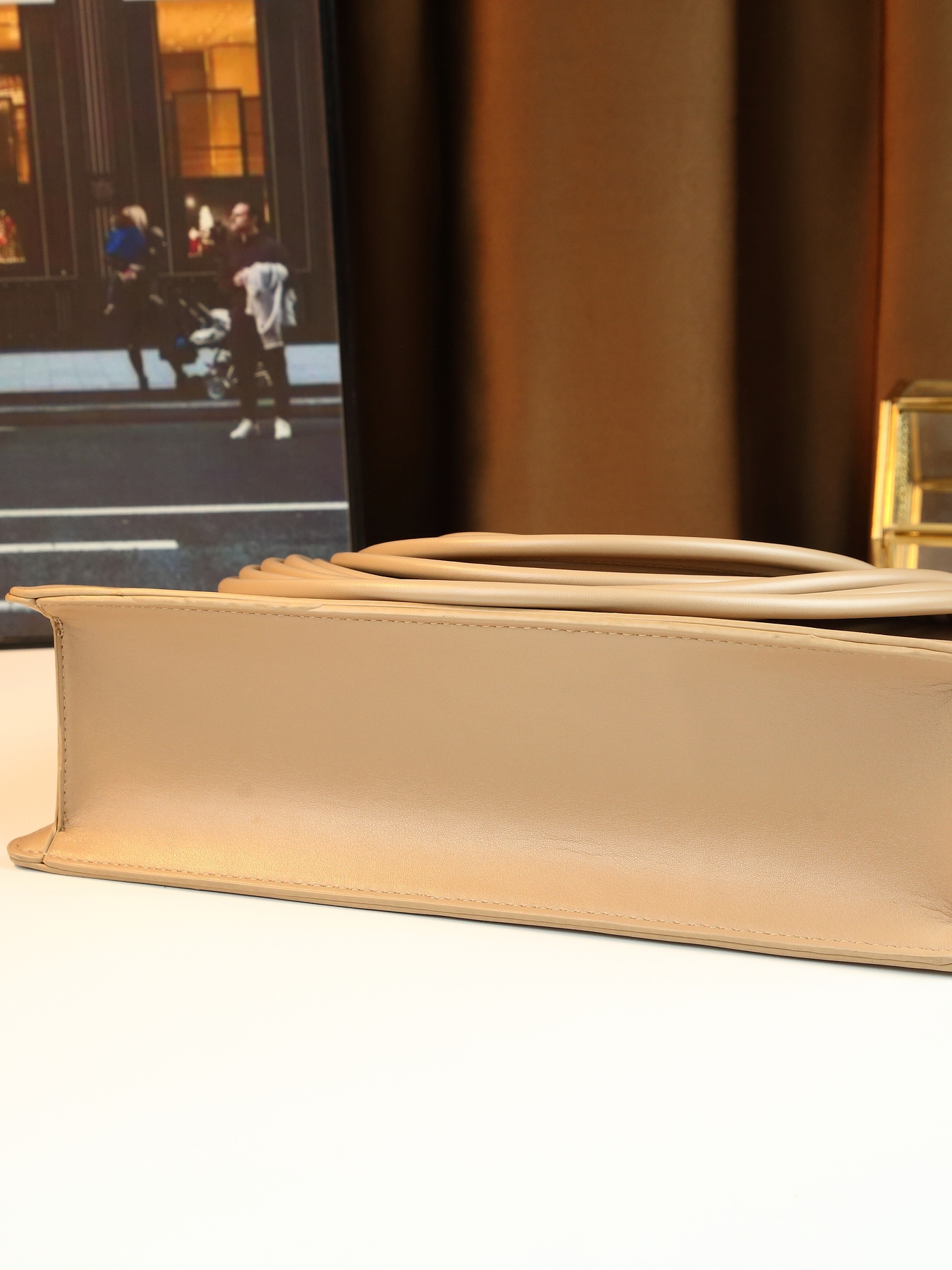 Stylish Solid Color Line Design Handheld Small Square Evening Bag for Women