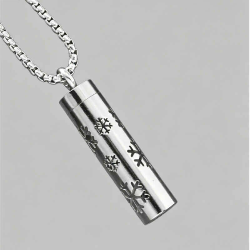 Women's Essential Oil Necklace Stainless Steel Aromatherapy Pendant