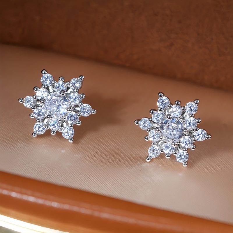 Elegant Synthetic Zirconia Snowflake Stud Earrings for Women