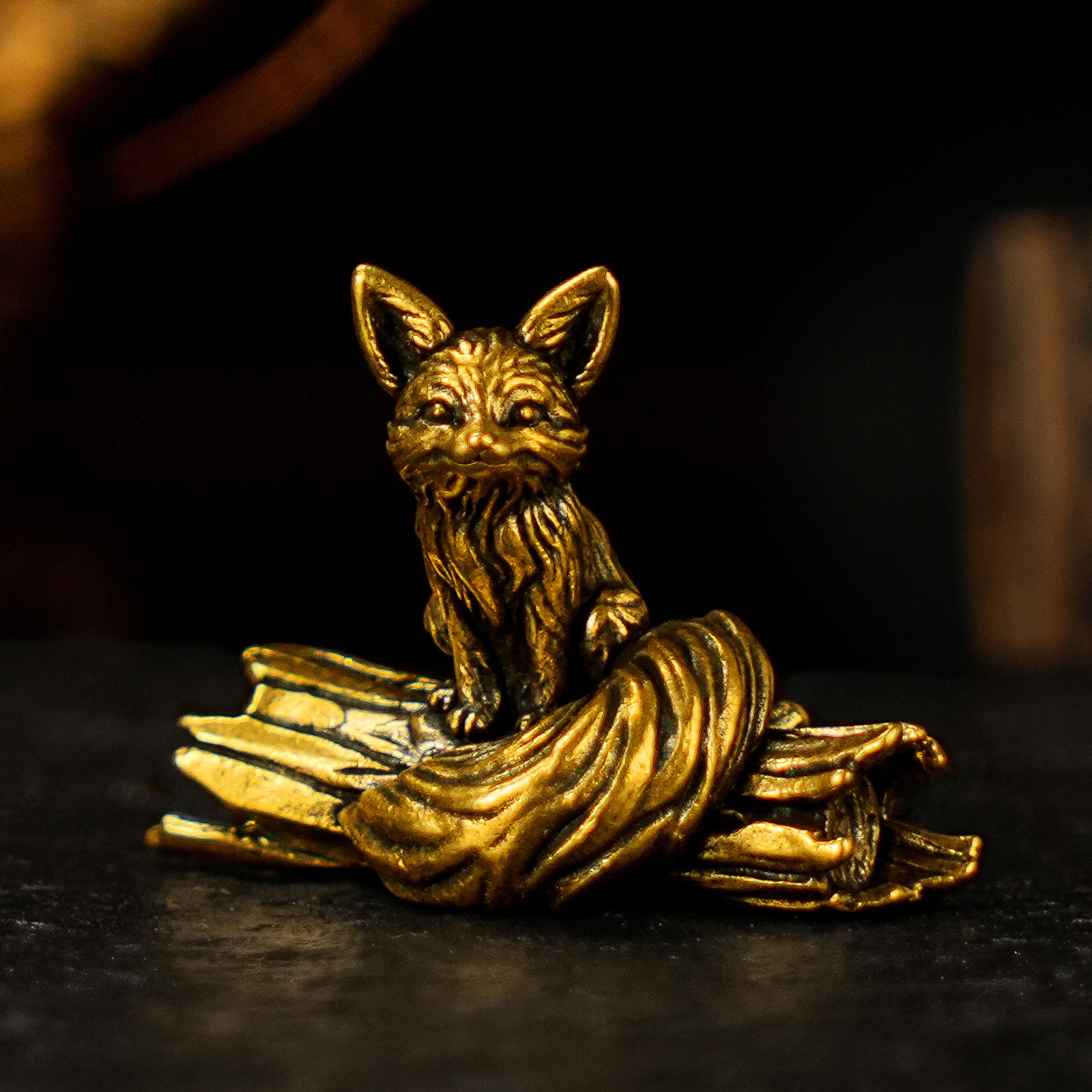 TEMU Sculpture Statue de Renard à Longue Queue en Laiton Fait Main - Figurine de Renard 100 % Laiton, Cadeau d'Art Animalier Vintage pour Bureau à