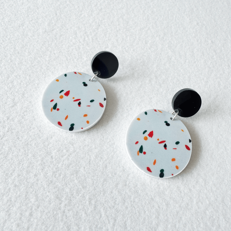2pcs Terrazzo Pattern Circular Pendant Earrings with Matching Studs