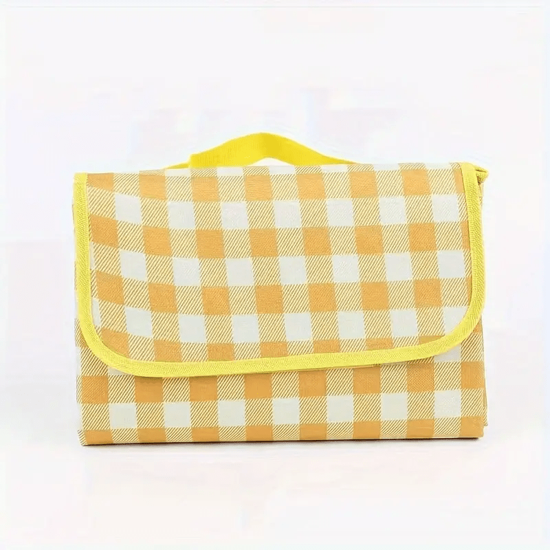 1pc Outdoor Picnic Mat, A Large Beach Blanket Portable For Travel, Suitable For Family Games Indoors And Outdoors, As Well As Bbqs In Parks And Lawns For Men And Women