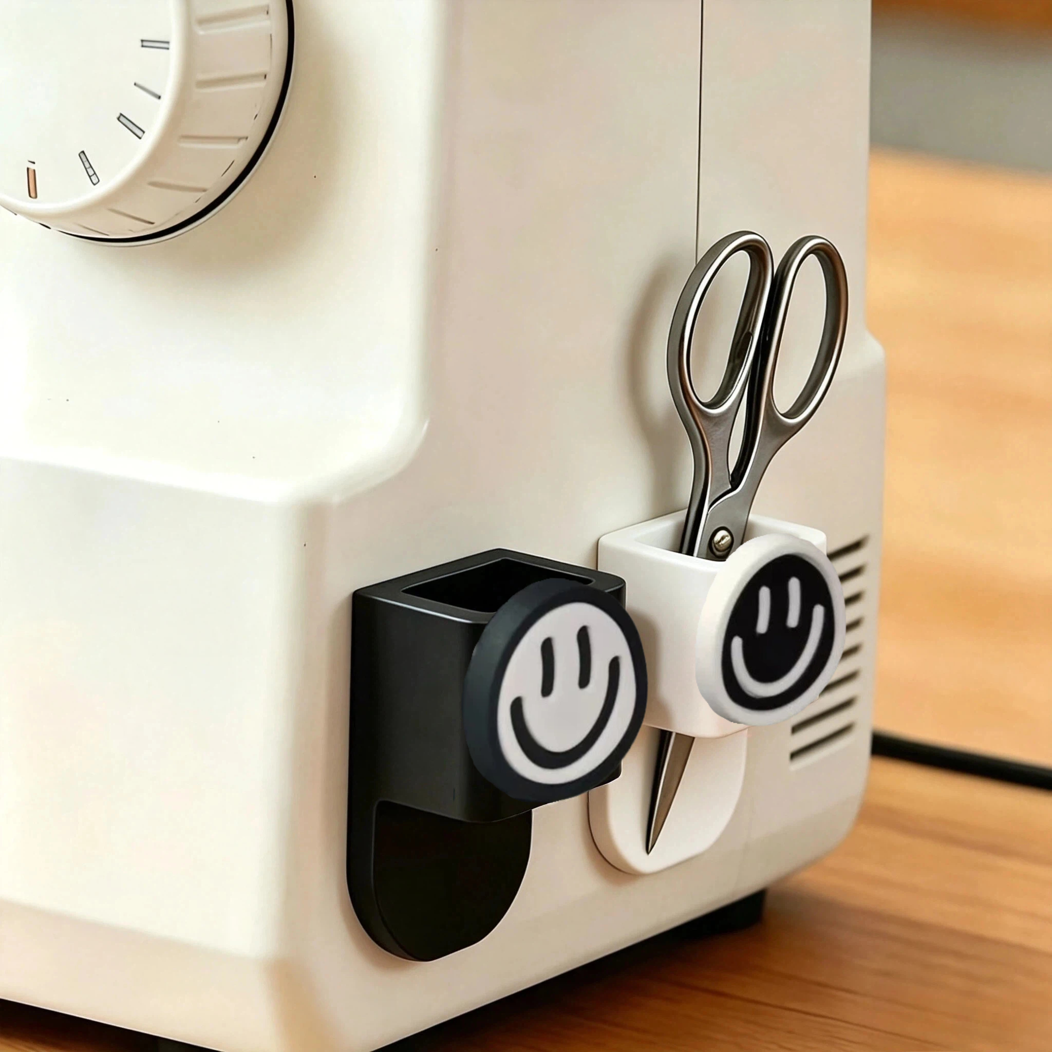 TEMU Juego de 2 cajas de almacenamiento Happy, organizadores de escritorio multifuncionales, con capacidad para tijeras, pinzas y otros artículos de