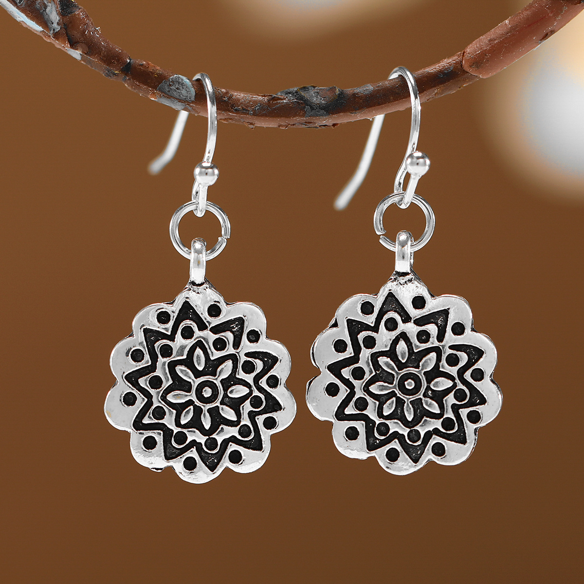 TEMU Women's Vintage Bohemian Carved Mandala Earrings - Ethnic Suitable For Occasions, Suitable For Daily Wear, Parties, Vacations, Weddings & , Gift