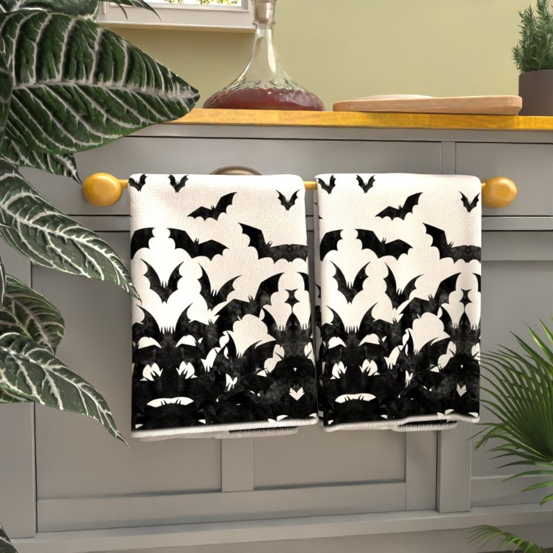 

2pcs 18 * 26 Inches "bats Gothic Style Towel Set For Kitchen, Bathroom, And Spa - Unique Bat-themed Design, Home Decor, Halloween Parties, And Gothic Aesthetic Lovers - Stylish And Towels For Use" Tz