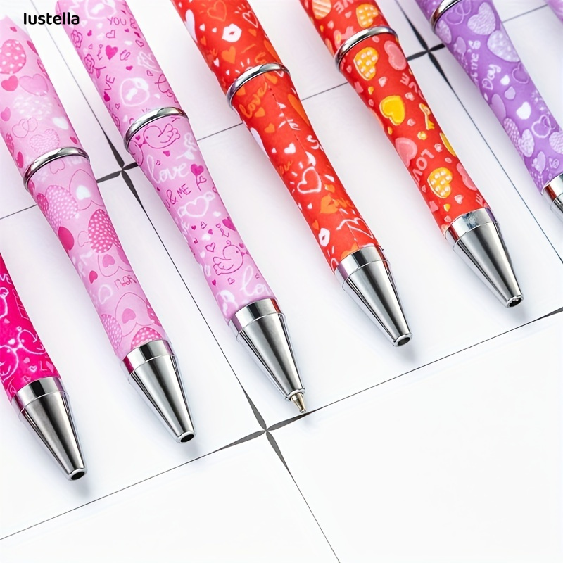 

16pcs/24pcs/32pcs Love Heart Print Beaded Pens Black Ink Plastic Diy Ballpoint Pens Back-to-school Office Supplies Valentine's Day Gift Pen Craft Supplies Mixed