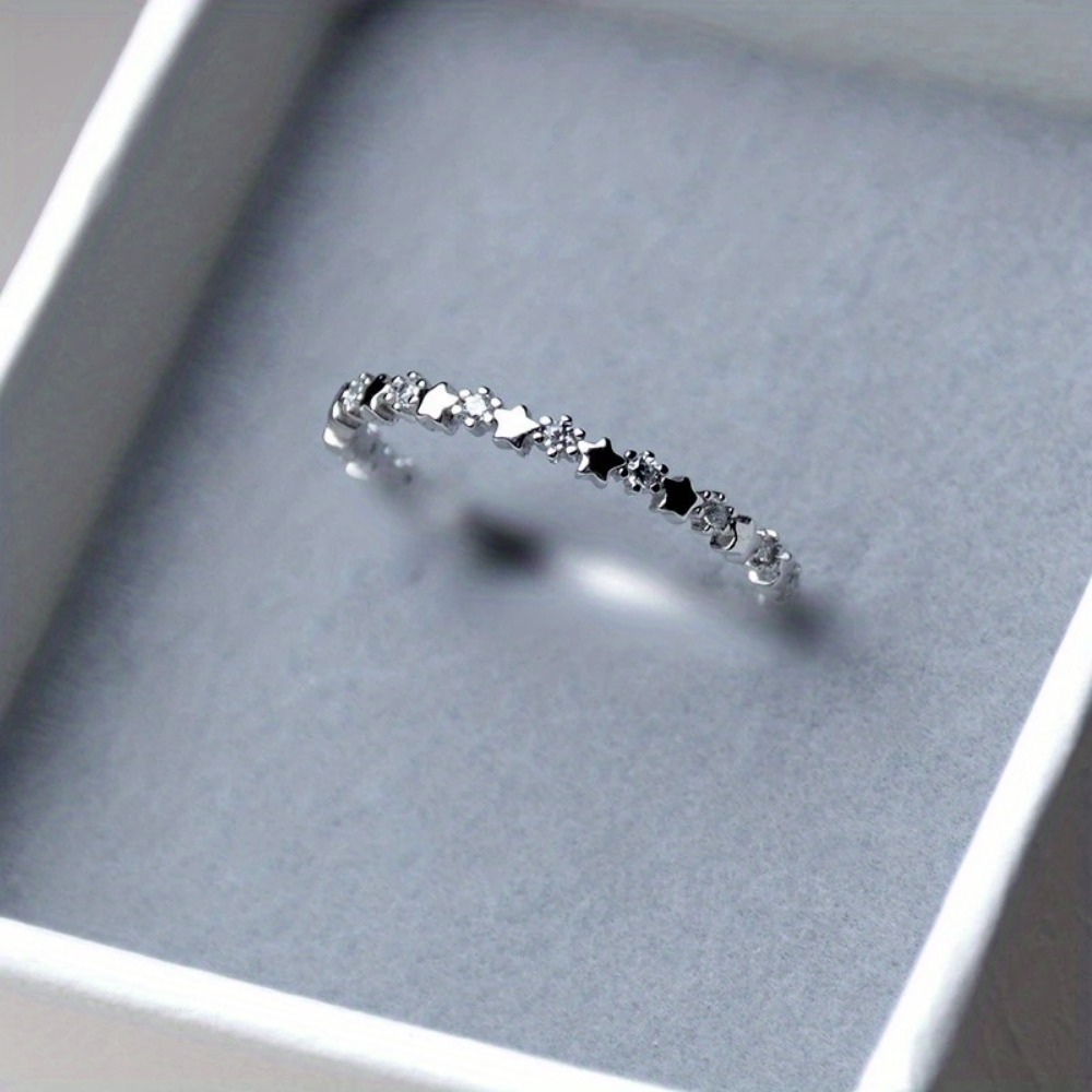 Women's Plated Star Ring — Minimalist Stackable Design