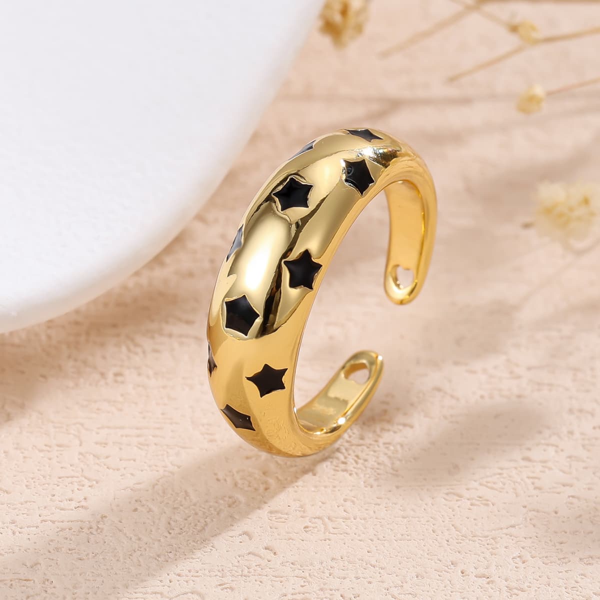 Adjustable Open Copper Ring with Aesthetic Five-Pointed Star Accent