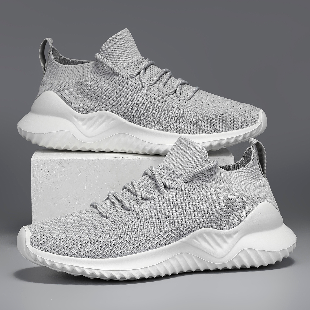 Men's Plus Wide Tread Running Shoes
