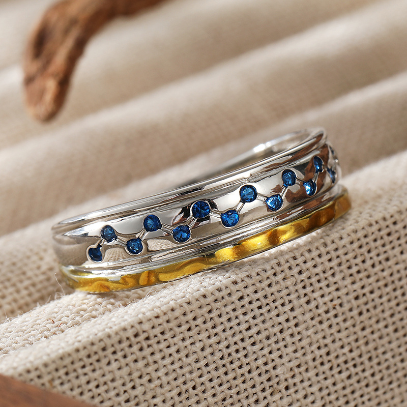 Two-tone Stitched Ring with Hammered Texture, Retro and Modern Style