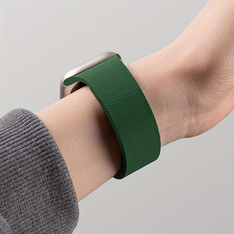 1pc iWatch Lychee Soft Magnetic Band, Suitable for Apple Watch 10/9/8/7/6/SE/5/4/3/2/1/Ultra 2, 49mm, 46mm, 45mm, 41mm, 44mm, 40mm, 42mm, 38mm. Wearable Tech Watch Strap, Smartwatch Accessory, Fashionable Wristband, Minimalist Watch Chain, Durable