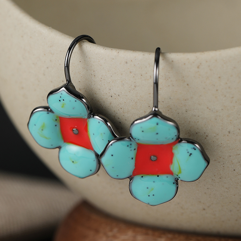 TEMU A Retro Ethnic-style Enamel Flower Earring. This Is An Artistic Accessory An Exquisite Gift For A .