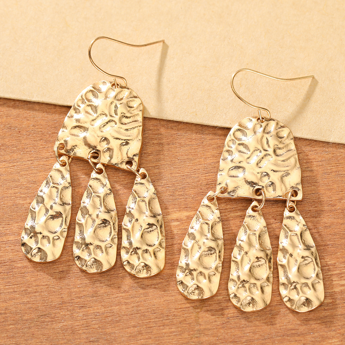 TEMU Light Women's Earrings With Geometric Texture, Tassel Design, Elegant And Grand, Perfect For Parties And Gatherings, Fashionable Women's Jewelry