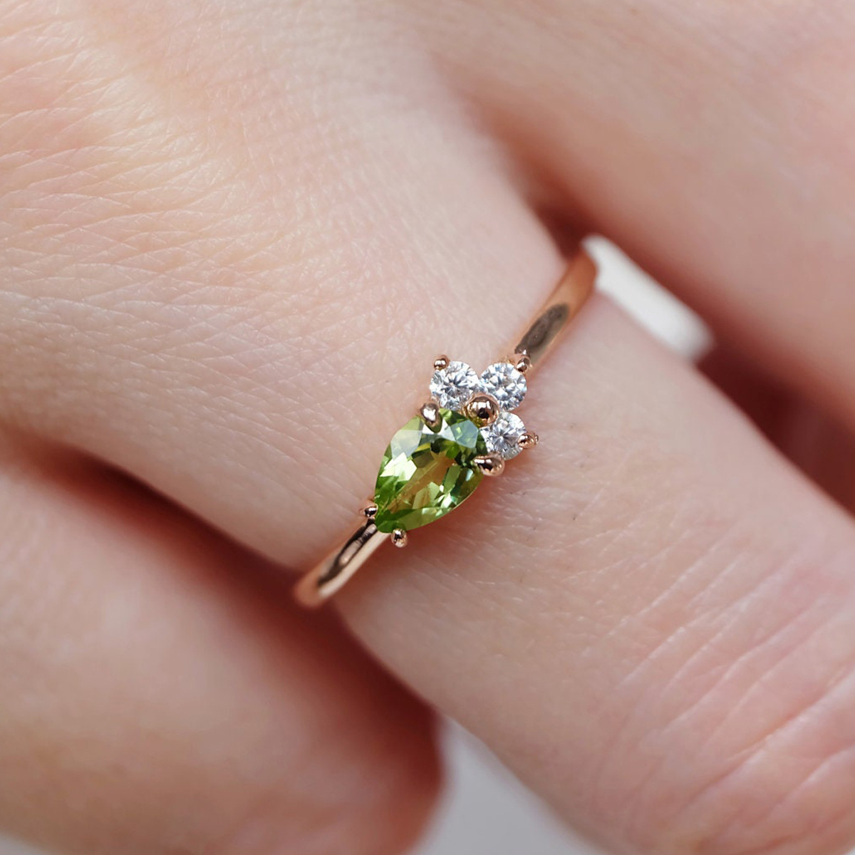 Women's Luxurious Cubic Zirconia Engagement Ring, Statement Jewelry
