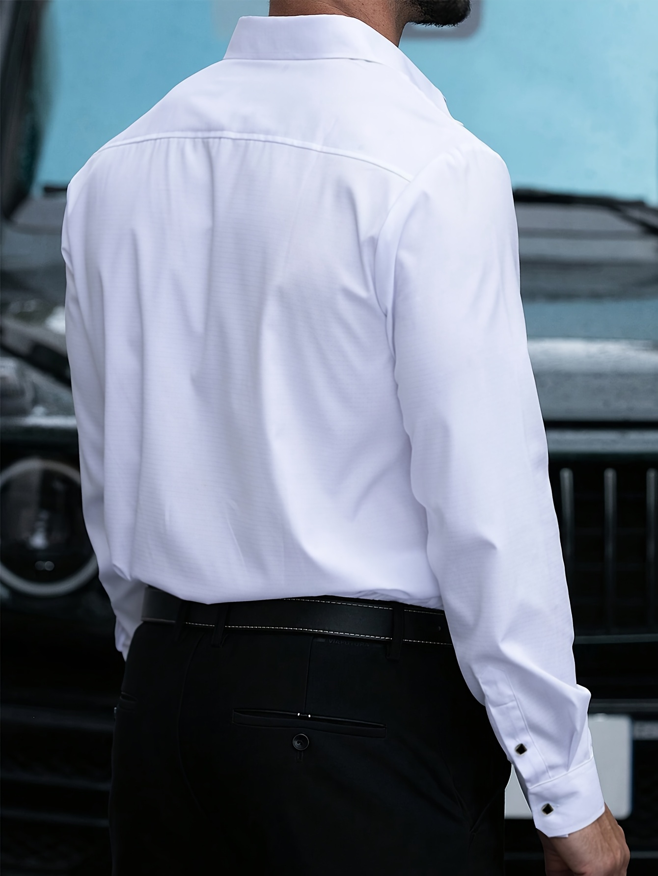 Camisa negra de manga larga para hombre con diseño geométrico - Corte ajustado, material de poliéster ligero, ideal para eventos casuales o formales, top versátil | Look elegante | Tacto suave