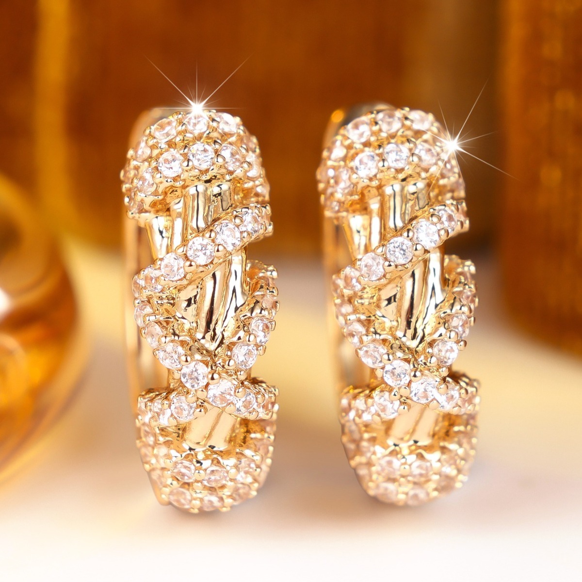 TEMU Manchettes d'oreille élégantes pour homme de style tressé avec un design incurvé et torsadé rehaussé de embellissements scintillants, adaptées