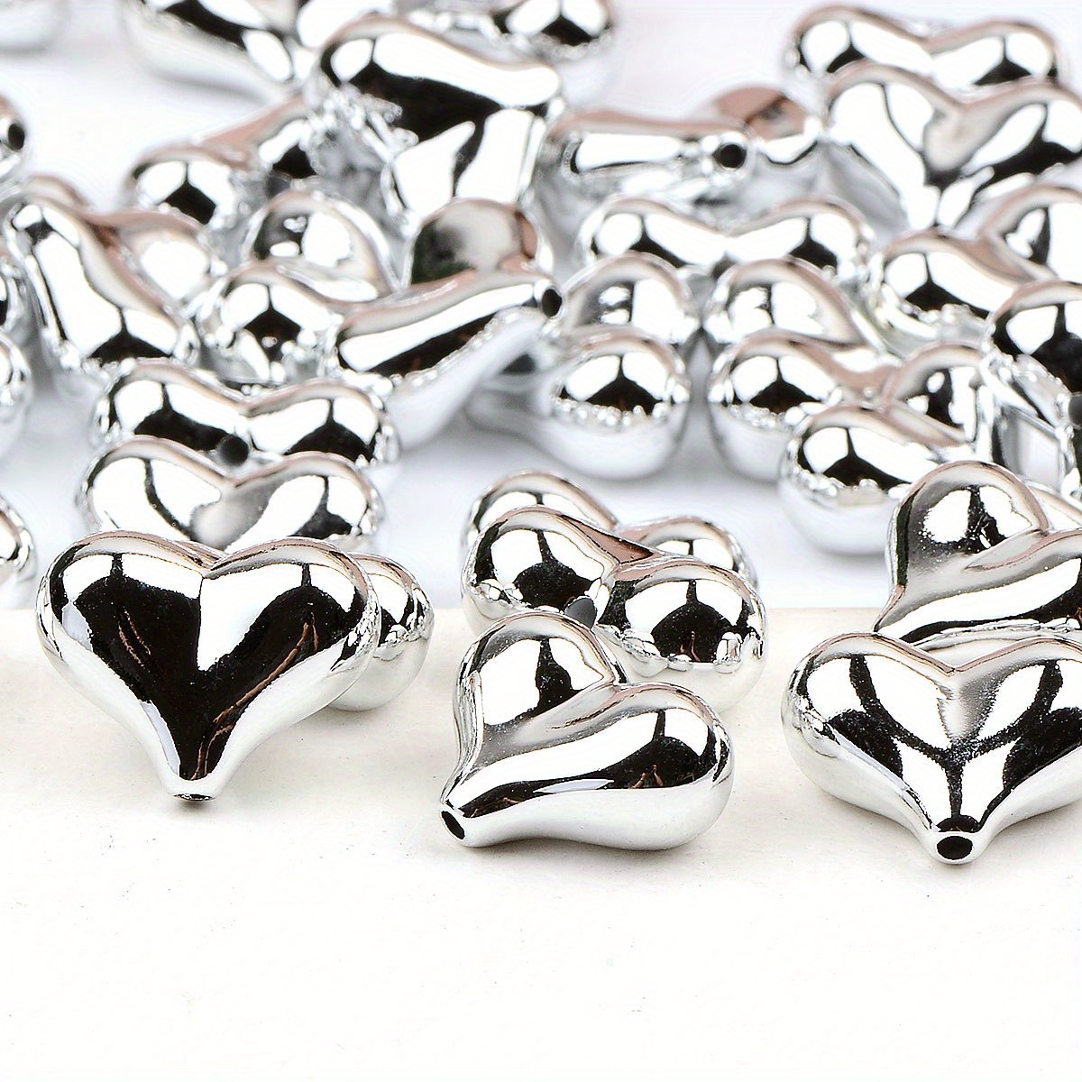 

20pcs Silvery Heart Acrylic Beads 2.1x1.7cm - Ideal For , Bracelets & Necklaces Crafting Supplies, Loose Beads, Accessories Supplies