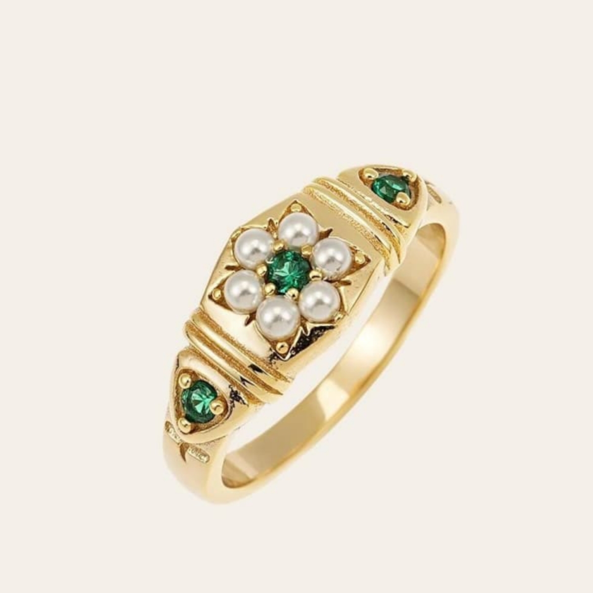 Women's Vintage Soft Elegant Green Zirconia Ring