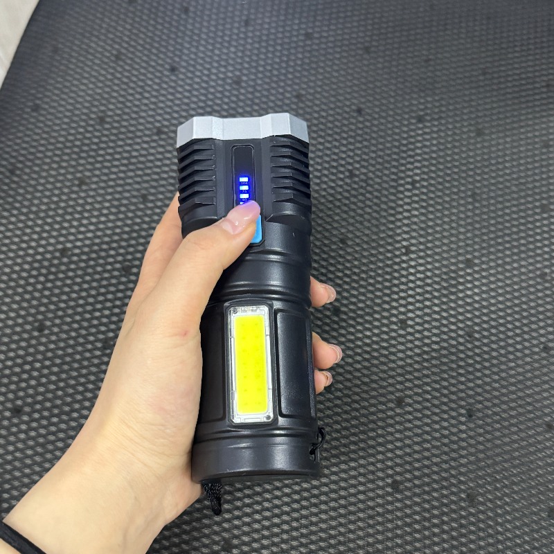 TEMU Lampe de poche 1 pièce, lampe lumineuse 4 LED, lampe d'intérieur, avec lumière latérale, lampe rechargeable par USB, affichage du niveau de