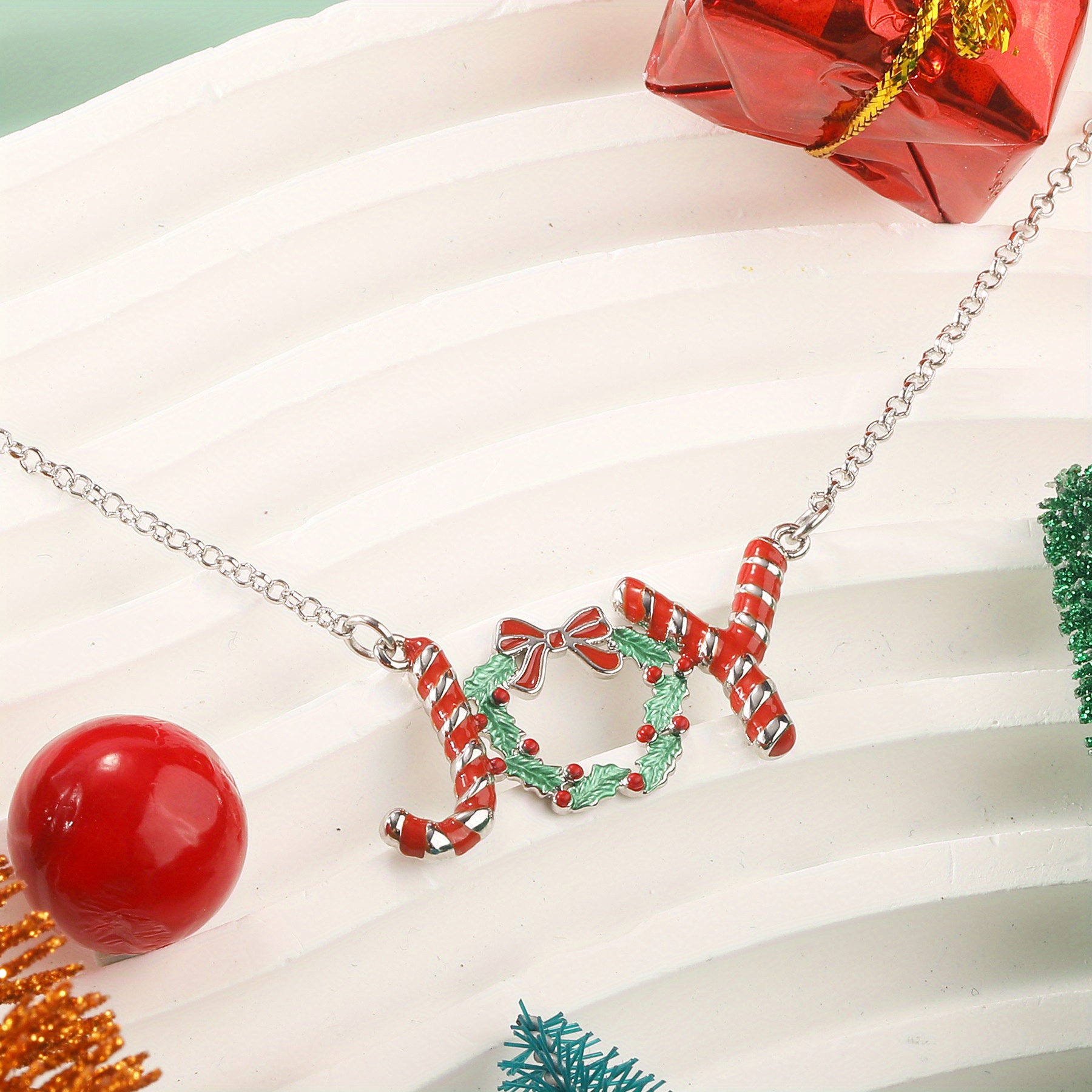 

Women's Merry Christmas Fun Letter String Pendant Necklace Is Suitable For Gift Parties