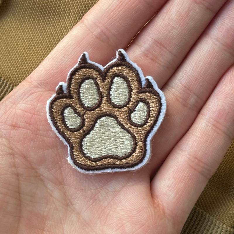 TEMU Small Embroidered Morale Badge Featuring Adorable Animal , Perfect For Decorating Clothing, Backpacks, And Vests, Measuring 4x4 Cm