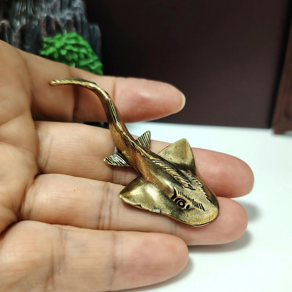 E-shop Sammelfiguren, Antike Messing Störfisch-Statue - Handbemalte/-Marinedekoration, Gelbe Messing Störfisch-Skulptur für Aquarium, Tischdekoration,