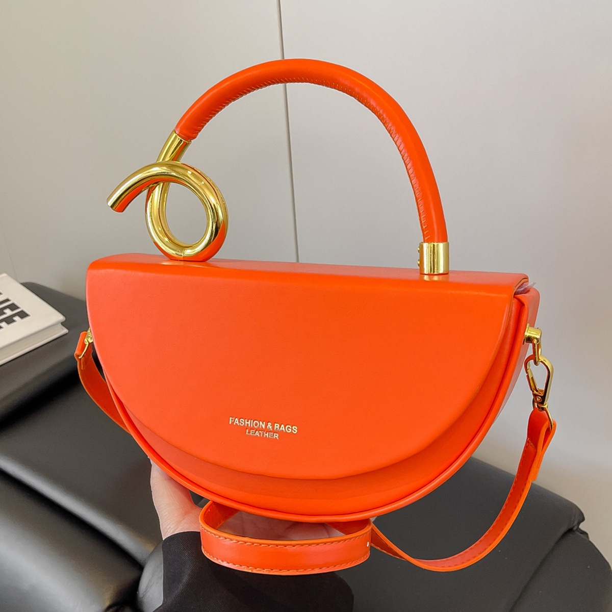 Image of High-end Armpit Bags, Handbags, Solid Color Women's Shoulder Bags And Fashionable Niche Crossbody Bags