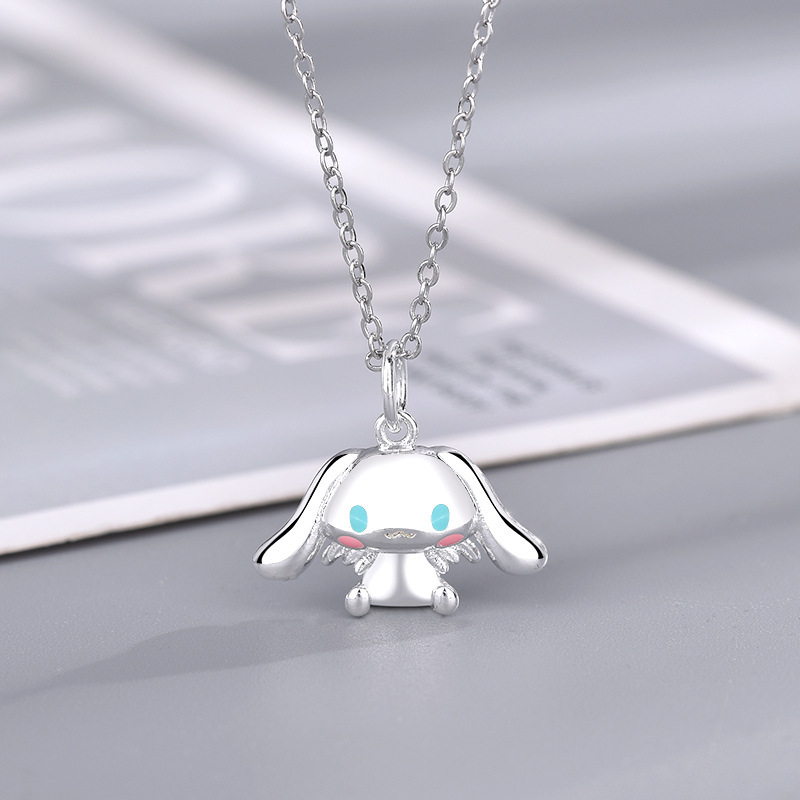 

A High-end, Luxurious, And Necklace Pendant Featuring Sanrio's Cinnamoroll, Perfect As A Gift For Women.