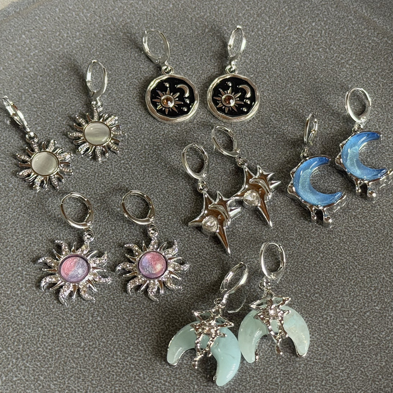 TEMU Ensemble de 6 paires de boucles d'oreilles bohèmes Y2K, pendentif soleil, lune, étoile, ensemble de bijoux d'oreille polyvalent pour tous ,