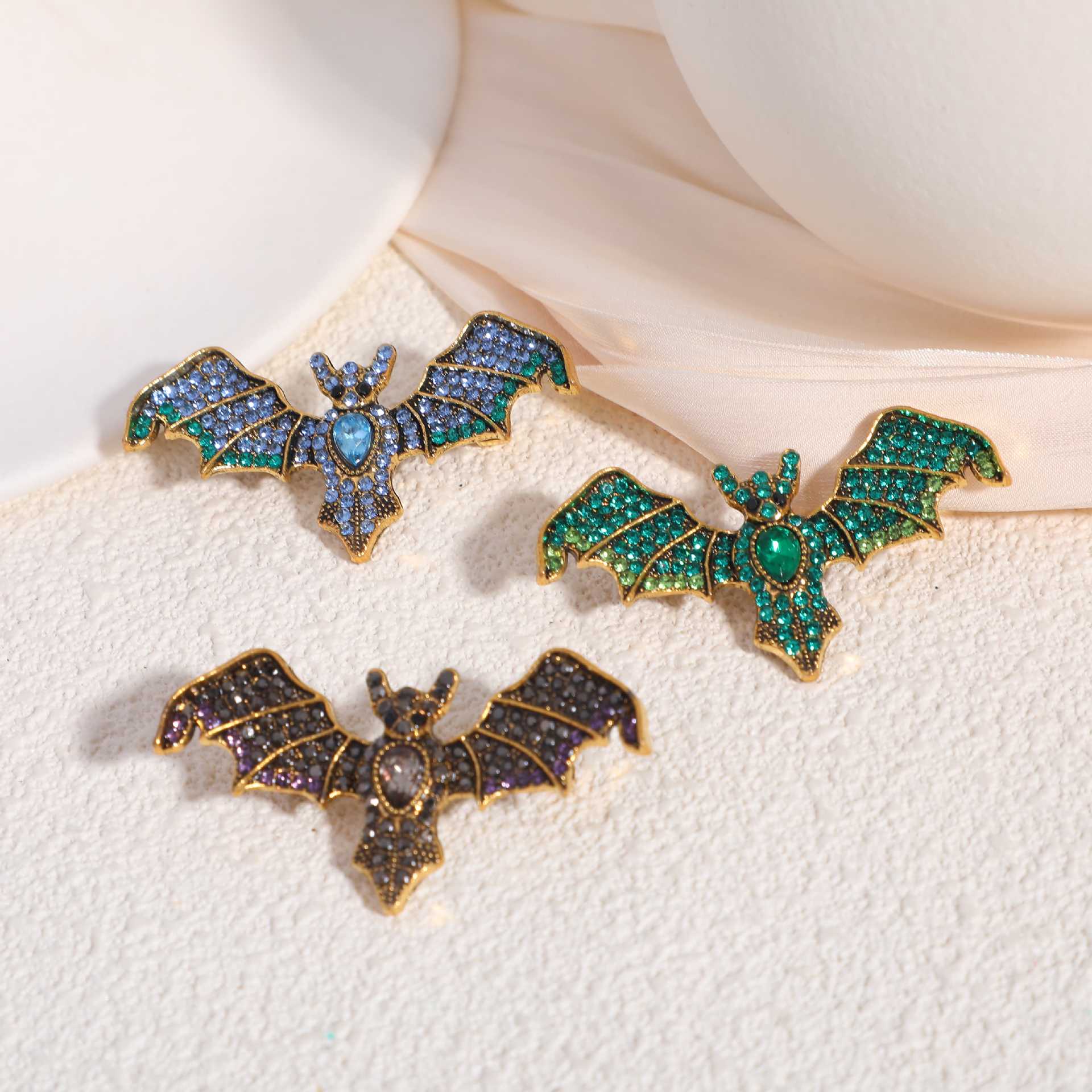 Pack Of 3 Vintage Bat Brooch Alloy Animal Pin Halloween Suit Coat Additions Fashion Corsage