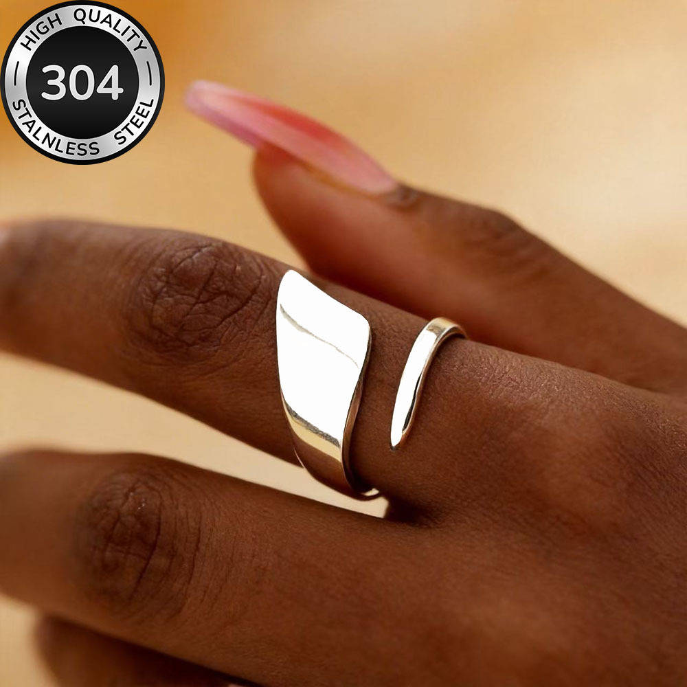 High-quality Stainless Steel Hypoallergenic Golden , Anti-fading, Easy And Elegant, Suitable For Everyday Wear Or Party Fashion Women's Ring, Jewelry Additions, Is A Delicate Gift For Women
