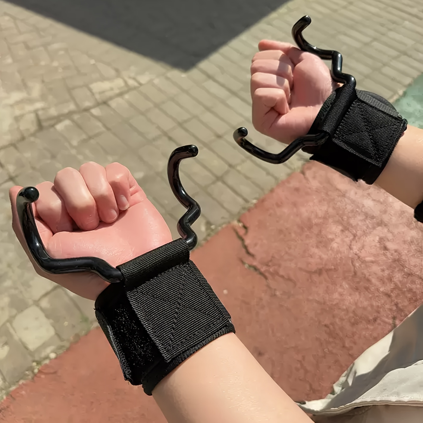 heavy duty gym weightlifting wrist hooks for men and women pair 300 lbs suitable for deadlifts pull ups strength training 0 39 inches 1 0cm youth grip lifting straps weight lifting equipment gym equipment for home gym rope gym attachments gym accessories gym equipment weightlifting gear pullup assistance durable wrist supports   design       material home gym   fitness enthusiasts Product details 2