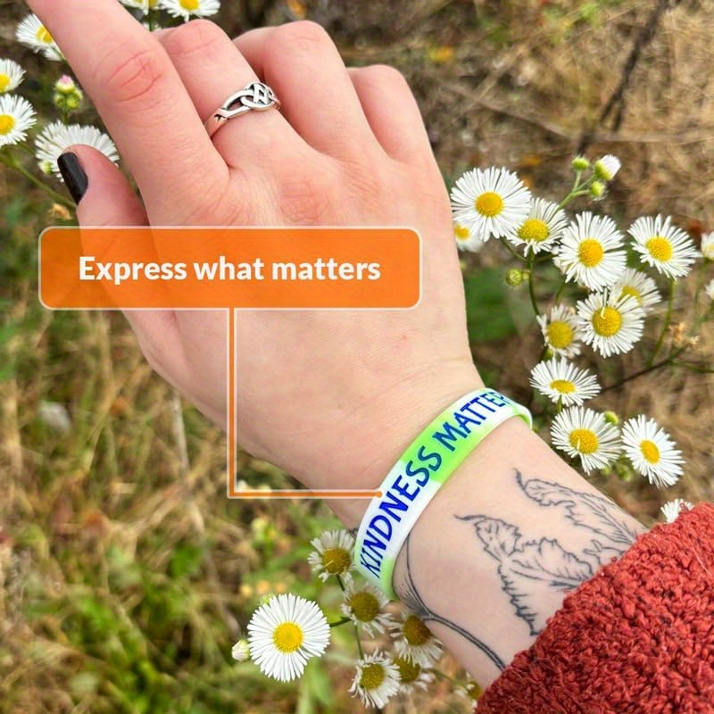 77pcs Custom Silicone Bracelets, Gift for Her