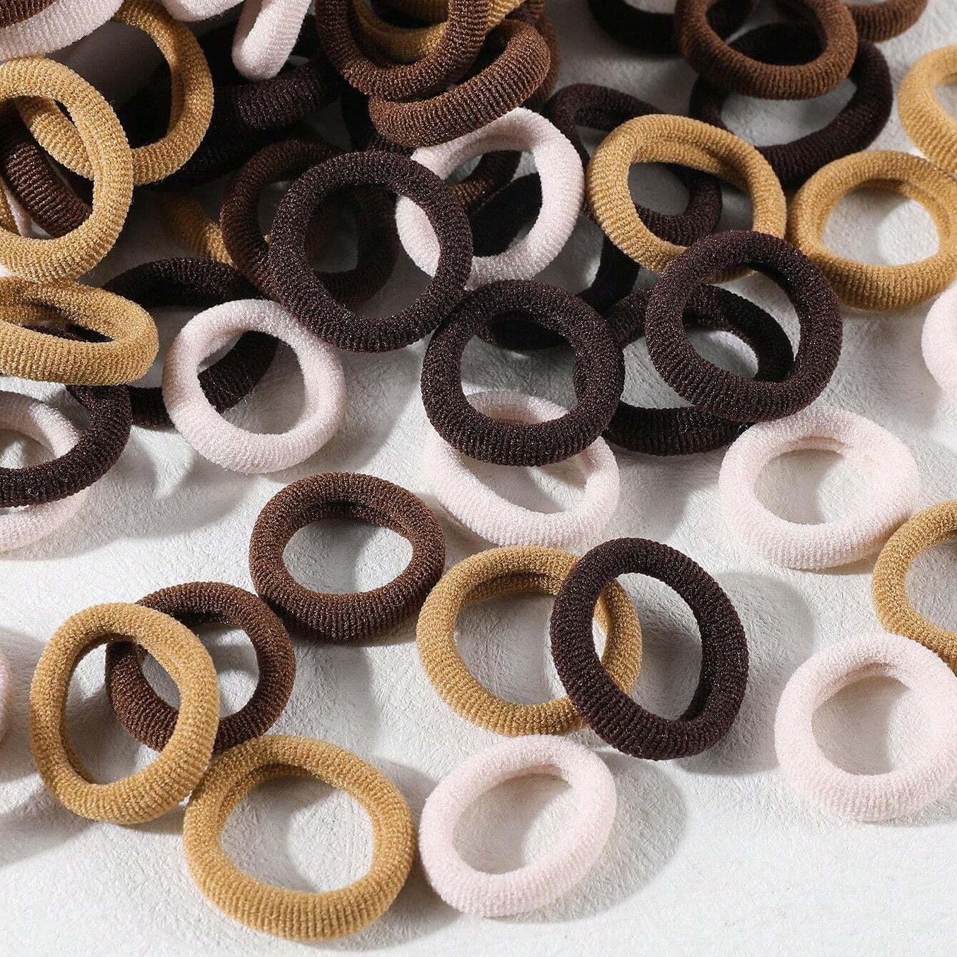 Set of 300 Colorful Basic Hair Ties And Scrunchies for, Including Ponytail Holders And Rubber Bands That Are Gentle on Hair, Perfect for Everyday Use.