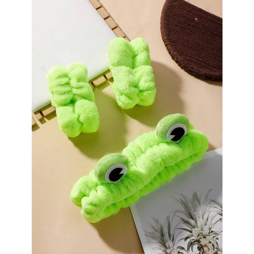 

3pcs Cartoon Frog Polyester Woven Headband And Wristband Set, Normal Hair Type, Green Hair Tie And Bath Wristband For Bathroom Use