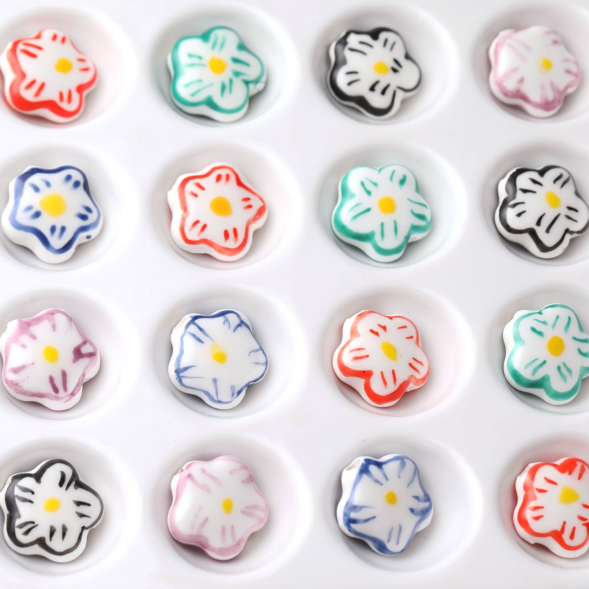 7pcs Random Color Ceramic Beads for DIY Jewellery Making