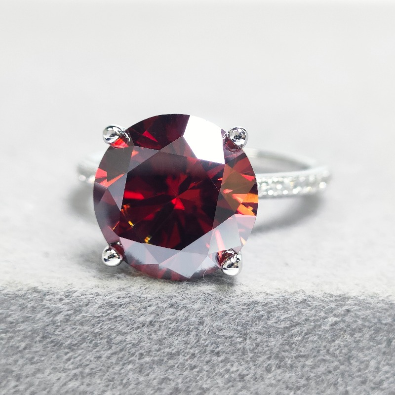 5.0 Carat 925 Silver Elegant Red Moissanite Micro-set Ring, Gift Choice