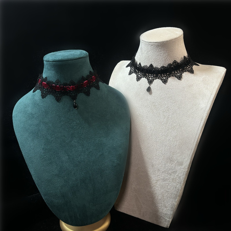 Gothic Lace Crystal Choker Necklace for Halloween Cosplay