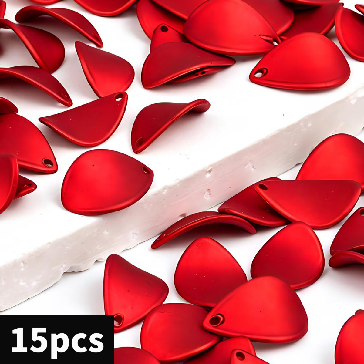 TEMU 15pcs 12*18mm Random Red Acrylic Leaves-shape Decorative Beads [petals], Mini Acrylic Foliage Beads Charms, Aesthetic Unique Dry Plastic
