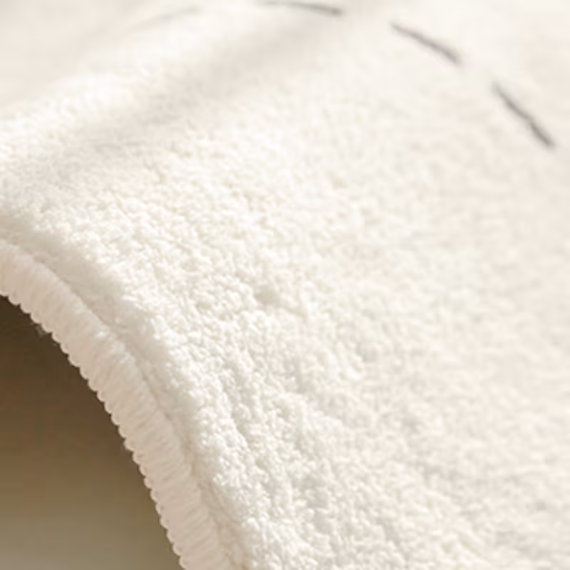 1pc of faux cashmere carpet 1000g m thickened to 10mm suitable for bedroom bedside plush carpet for dressing table non slip carpet mat Product details 5