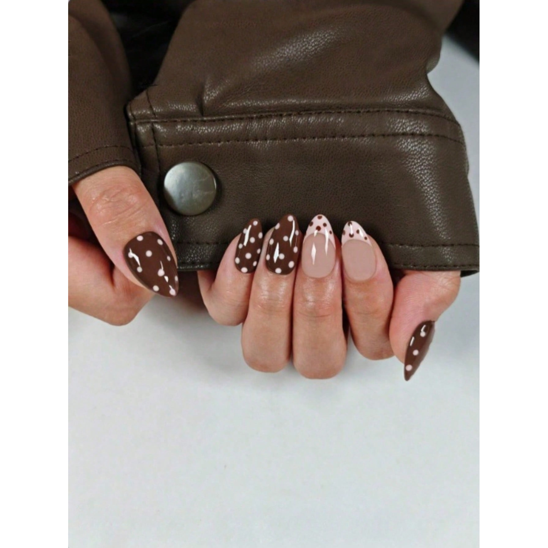 TEMU 10pcs Set Of Medium Almond-shaped Handmade Press-on Nails, Nude And Chocolate Brown Dual-color Mixed Design, Pink Polka Dot Print, Minimalist