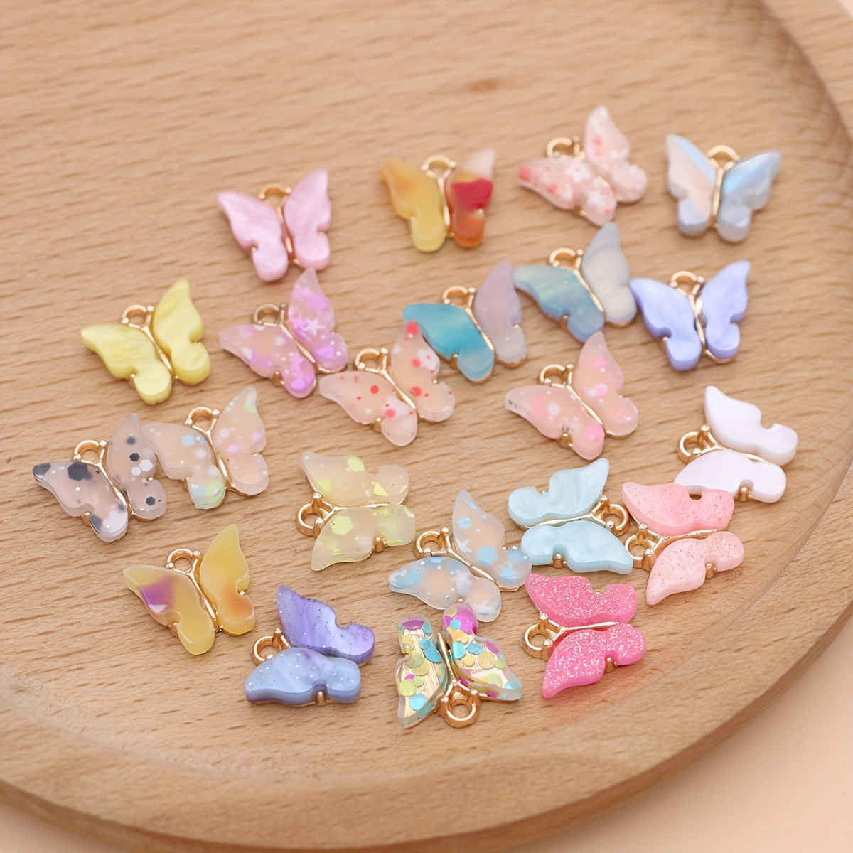 TEMU Paquete de 10 dijes elegantes de mariposas acrílicas chapadas en oro - Colgantes multicolores con temática de animales y flores, ideales para