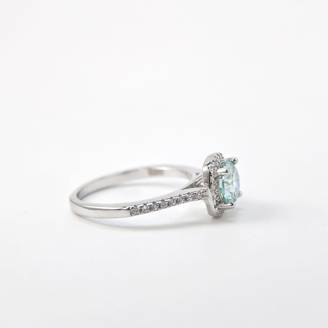 Stylish 0.5/1/2 Carat Azury Moissanite Square-Shaped Ring, 925 Silver