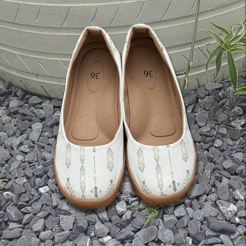 womens slip on flats everyday shoes with cushioned tpr sole breathable pastel beige white footprints soft fabric casual footwear for office home lightweight comfortable flats ladies slippers geometric pattern footwear stylish durable construction